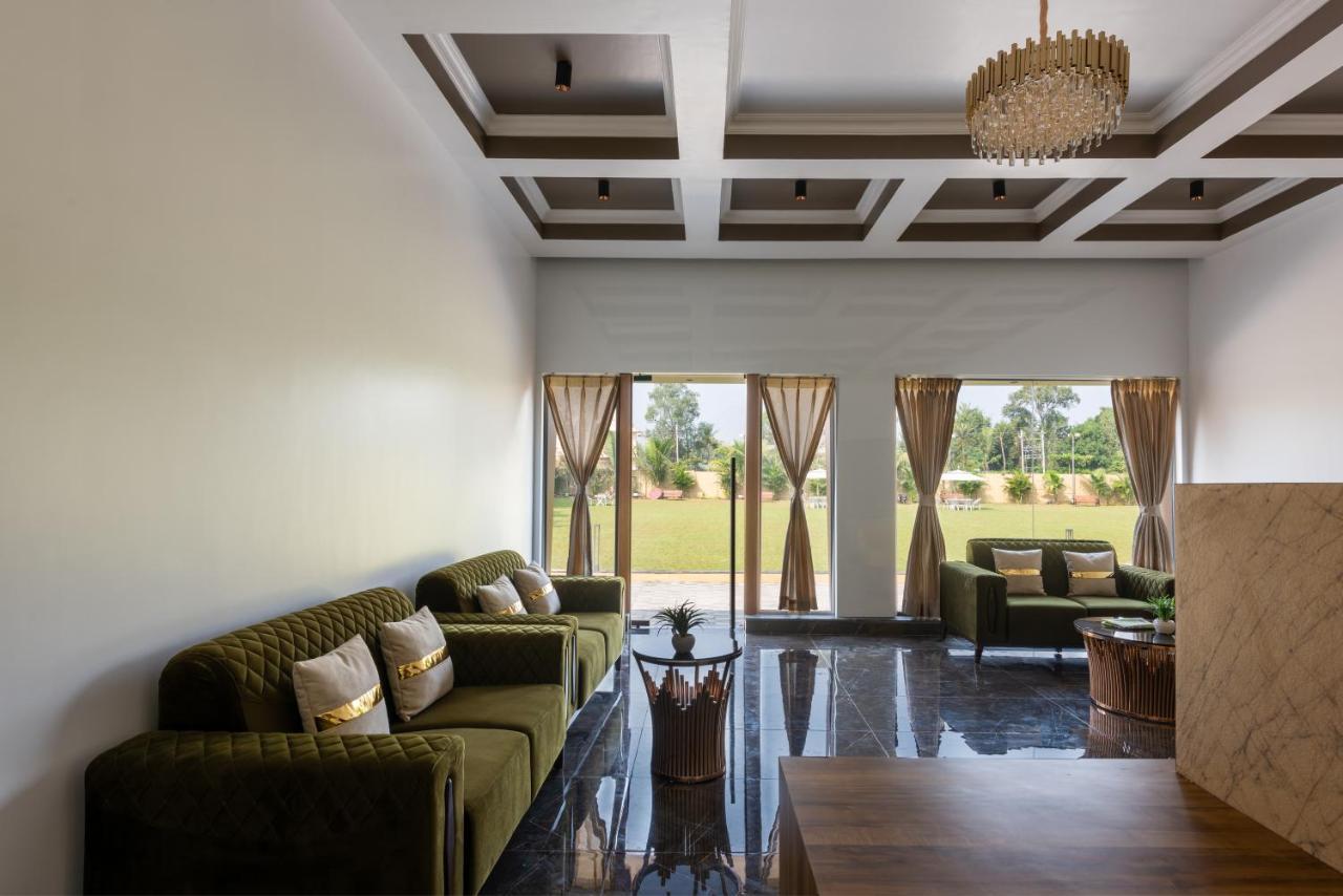 Paramount Riverfront Resort & Spa, Karjat Exterior foto